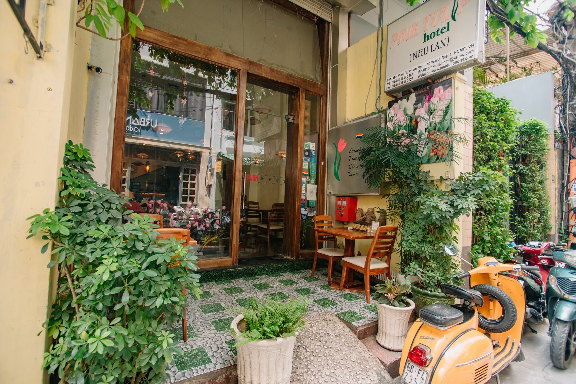 Canary Saigon Hotel Хошимін Екстер'єр фото